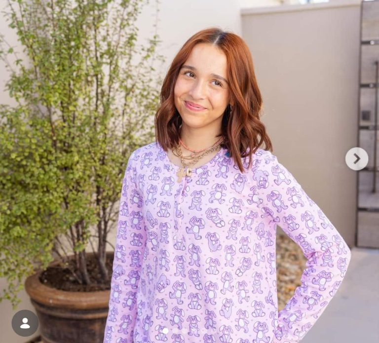 Is Lisi Shops Dating Aidan? Biography, Age: Family, Ethnicity, Boyfriend, Height, Net Worth