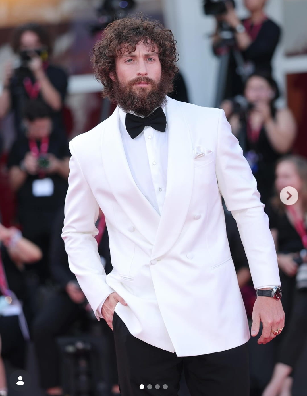 Aaron Taylor-Johnson Back Story: Biography, Age, Parents, Siblings, Family, Ethnicity, Wife, Kids, Height, Net Worth